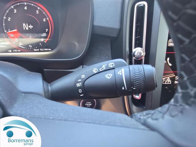 Volvo XC40 XC 40 1.5 T2 MOMENTUM CORE Navi/camera/bluetooth/....