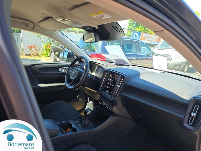 Volvo XC40 XC 40 1.5 T2 MOMENTUM CORE Navi/camera/bluetooth/....