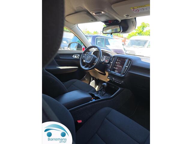 Volvo XC40 XC 40 1.5 T2 MOMENTUM CORE Navi/camera/bluetooth/....