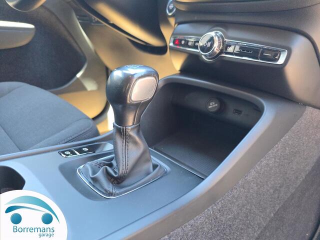 Volvo XC40 XC 40 1.5 T2 MOMENTUM CORE Navi/camera/bluetooth/....