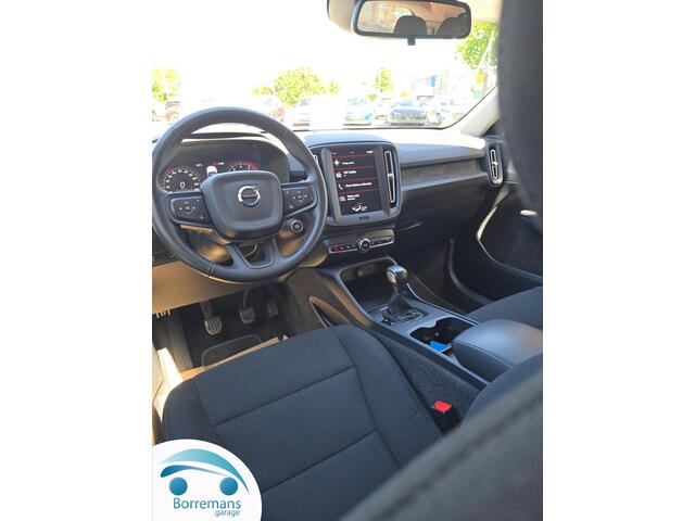 Volvo XC40 XC 40 1.5 T2 MOMENTUM CORE Navi/camera/bluetooth/....