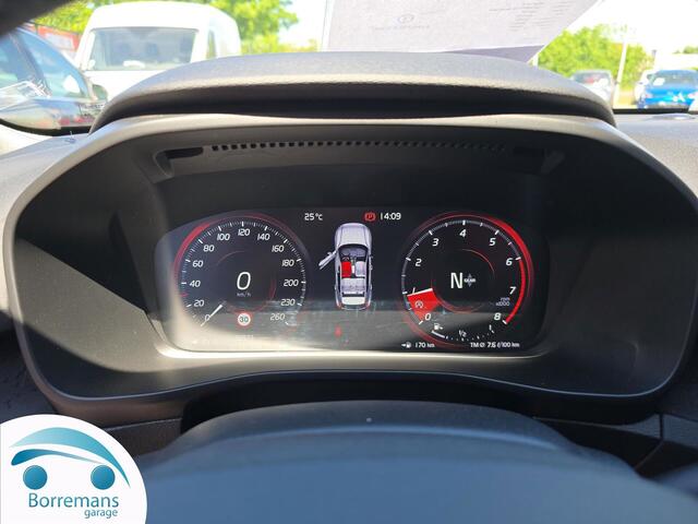 Volvo XC40 XC 40 1.5 T2 MOMENTUM CORE Navi/camera/bluetooth/....