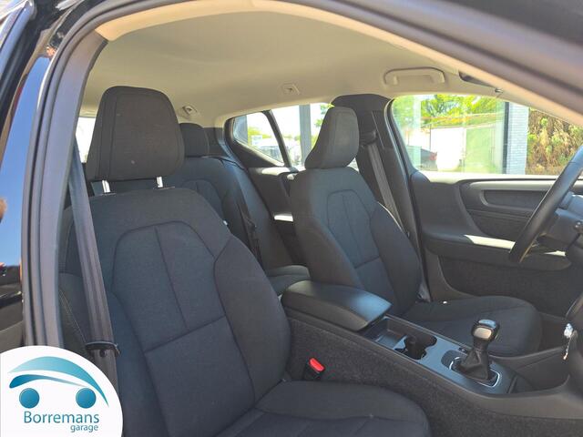 Volvo XC40 XC 40 1.5 T2 MOMENTUM CORE Navi/camera/bluetooth/....