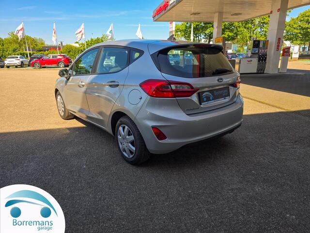 Ford Fiesta 1.0 Benzine Business navi/carplay/parkeersensoren/...