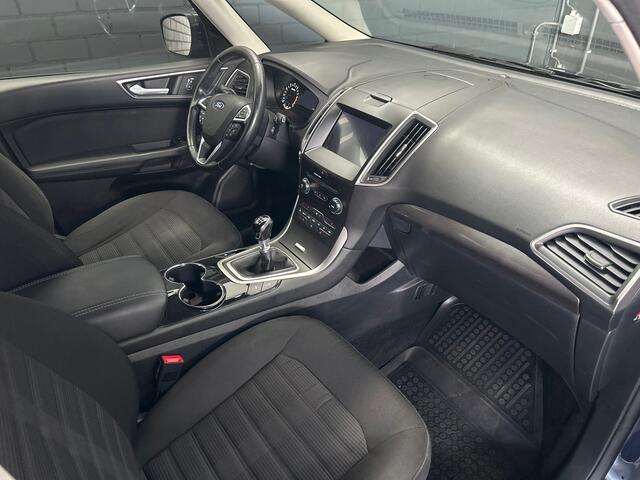 Ford Galaxy 1.5. zeer mooie auto, 1e eigenaar, 7 persoons, 4 e banden