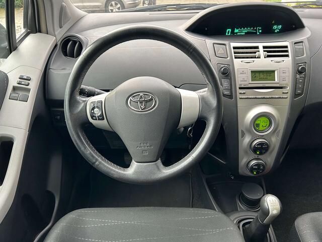 Toyota Yaris 1.4 Turbo D4D SOL CLIMATISATION GPS PDC
