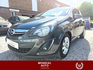 OPEL CORSA 1.2i Cosmo