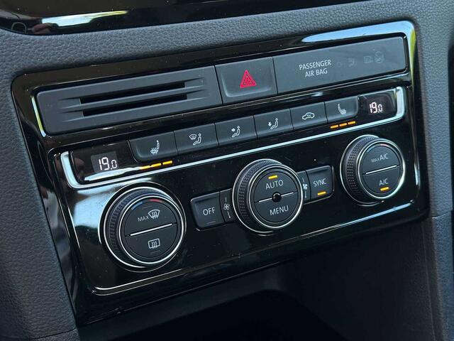 Volkswagen Golf SPORTSVAN 1.6CR TDi Highline ALCANTARA/SENSOR/CRUISE/MASSAGE