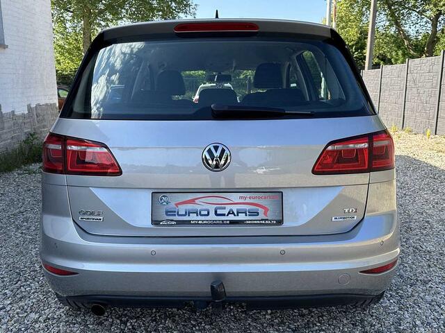 Volkswagen Golf SPORTSVAN 1.6CR TDi Highline ALCANTARA/SENSOR/CRUISE/MASSAGE