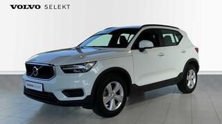 VOLVO XC40 Momentum Core, T2 Manueel + Navi + Park Assist voor en achter + ....