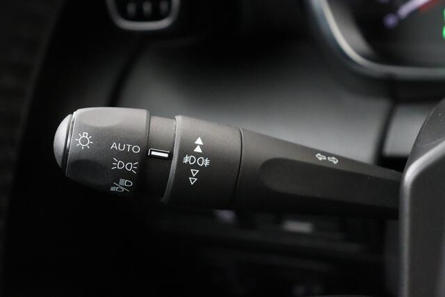 Citroen C3 MAX 1.2 PURETECH EAT6 AIRCROSS MAX 1.2 PURETECH EAT6 + CARPLAY + GPS + CAMERA + PDC + CRUISE + ALU 17