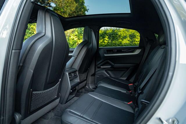Porsche Cayenne Coup� E-Hybrid  Crayon  Pano  Sportchrono 