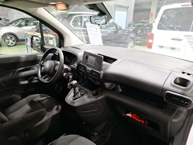 Citroen Berlingo 1.5 BlueHDi M Light Club Capt. ARBlth272 x 60