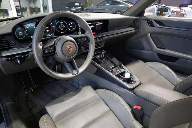 Porsche 992 Carrera 4 Cabriolet 3.0 Turbo PDK EU6d-TEMP
