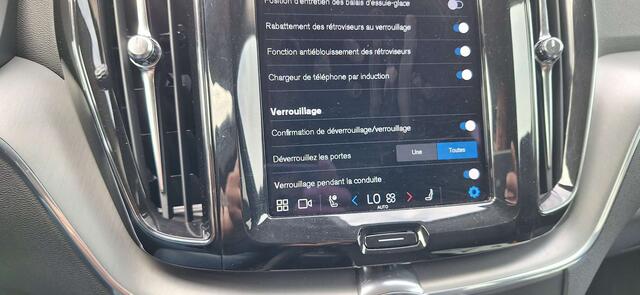 Volvo XC60 2.0 B4 MHEV Momentum Pro mild hybride pack hiver