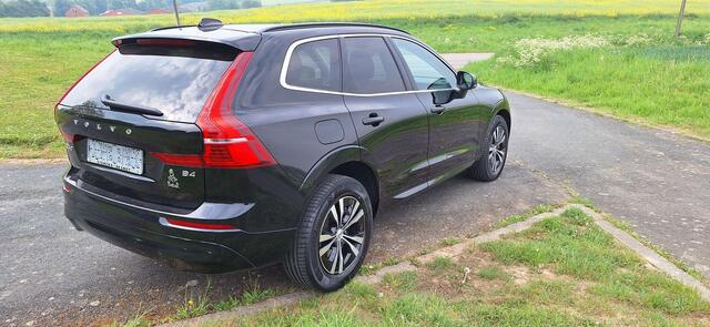 Volvo XC60 2.0 B4 MHEV Momentum Pro mild hybride pack hiver