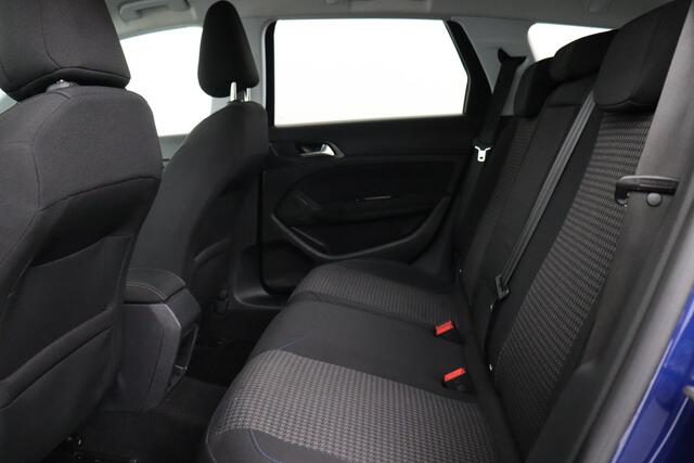 Peugeot 308 SW STYLE 1.5 BLUEHDI SW STYLE 1.5 BLUEHDI + GPS + CARPLAY + CAMERA + PDC + CRUISE + ALU 16
