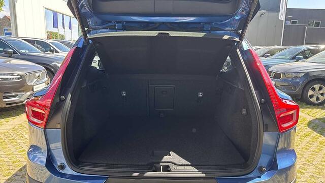 Volvo XC40 Recharge R-Design, T4 plug-in hybrid 3YEAR WARRANTY