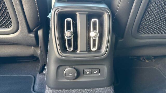 Volvo XC40 Recharge R-Design, T4 plug-in hybrid 3YEAR WARRANTY