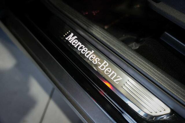 Mercedes-Benz G-Klasse 300 de 4-Matic PHEV - Pano - Burmester - ACC -