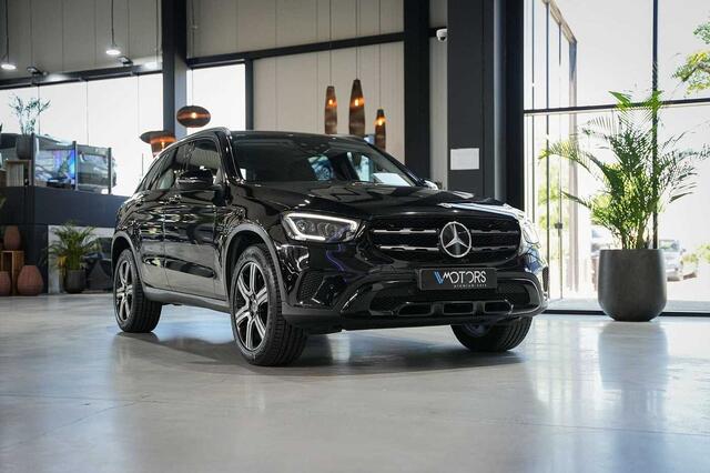 Mercedes-Benz G-Klasse 300 de 4-Matic PHEV - Pano - Burmester - ACC -