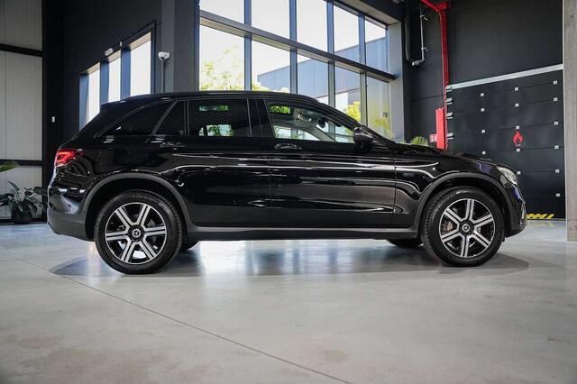 Mercedes-Benz G-Klasse 300 de 4-Matic PHEV - Pano - Burmester - ACC -