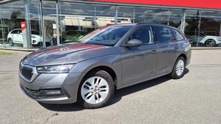 SKODA OCTAVIA Ambition