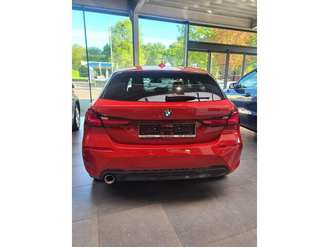BMW 1-Serie 118 iA OPF - SPORTLINE