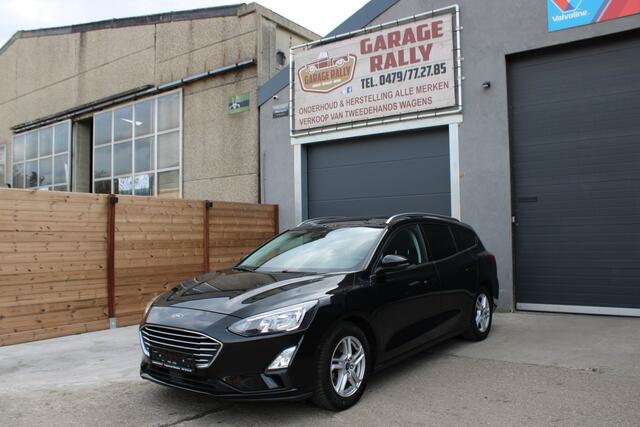 Ford Focus Cool & Connect