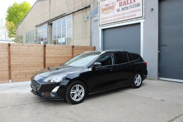 Ford Focus Cool & Connect