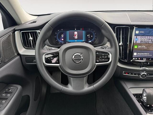 Volvo XC60 II XC60 Plus, B4 Mild-Hybrid, Benzin, Dark