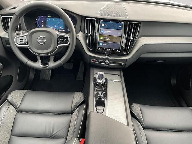 Volvo XC60 II XC60 Plus, B4 Mild-Hybrid, Benzin, Dark