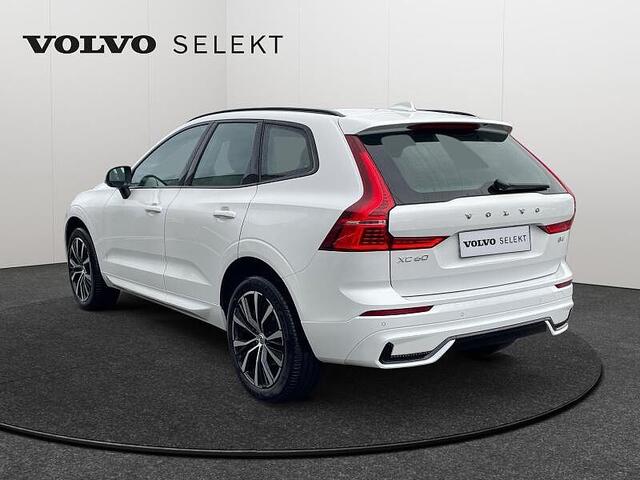 Volvo XC60 II XC60 Plus, B4 Mild-Hybrid, Benzin, Dark