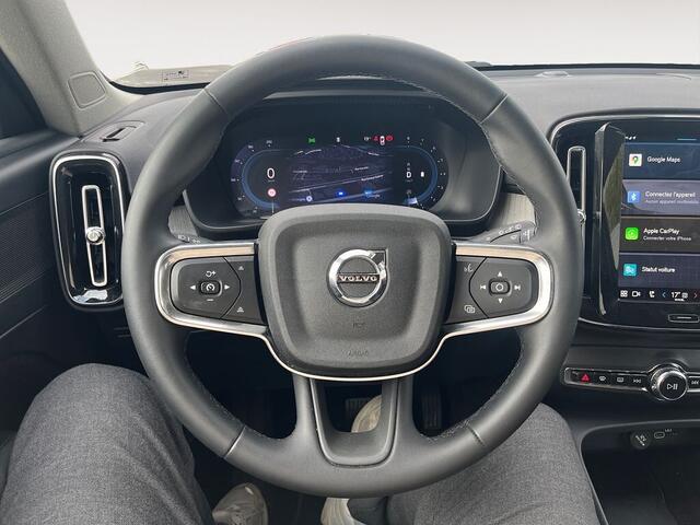 Volvo XC40 Core, B3 Mild Hybrid, Essence