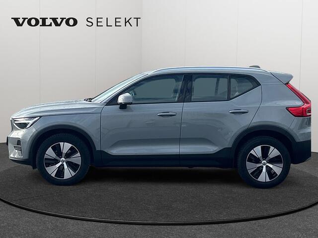 Volvo XC40 Core, B3 Mild Hybrid, Essence
