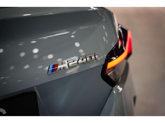 BMW 2-Serie Coup� M240iXAS - M pakket - ACC - X-Drive