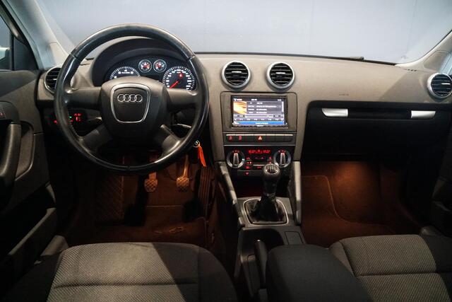 Audi A3 SPORTBACK 1.2 TFSI Attraction Pro Line Business