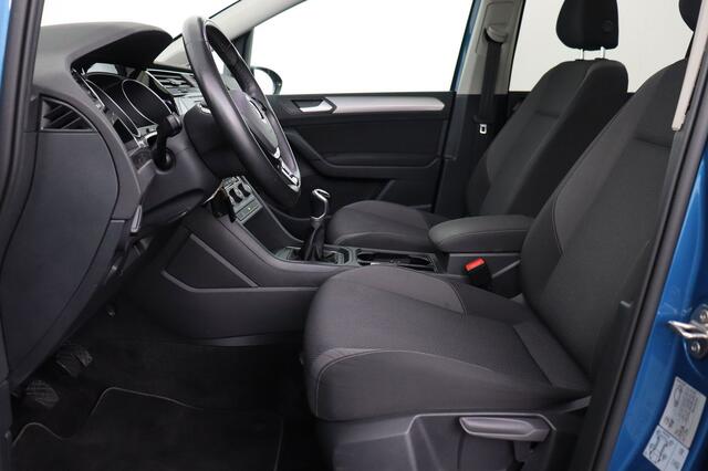 Volkswagen Touran TRENDLINE 2.0TDI TRENDLINE 2.0TDI + GPS + CAMERA + PDC + CRUISE + PANO DAK + ALU 16