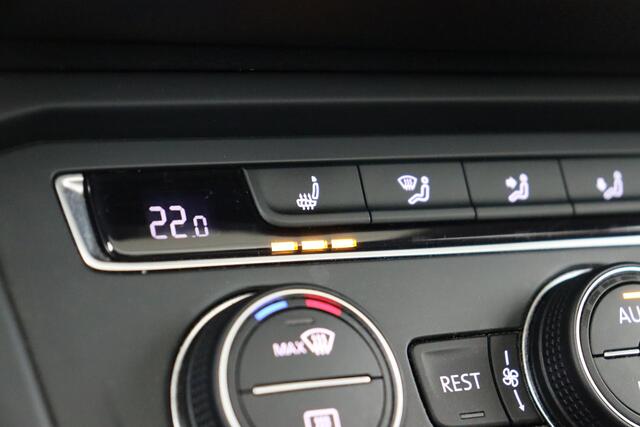 Volkswagen Touran TRENDLINE 2.0TDI TRENDLINE 2.0TDI + GPS + CAMERA + PDC + CRUISE + PANO DAK + ALU 16