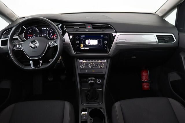 Volkswagen Touran TRENDLINE 2.0TDI TRENDLINE 2.0TDI + GPS + CAMERA + PDC + CRUISE + PANO DAK + ALU 16