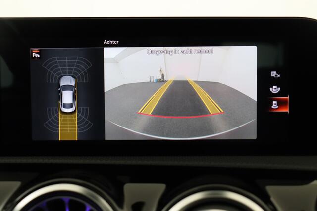 Mercedes-Benz CLA-Klasse 250 e BUS.SOLUTION iA 8G-DCT SEDAN e BUS.SOLUTION iA 8G-DCT + GPS + LEDER + CARPLAY + CAMERA + PDC + CRUISE + OPEN DAK + ALU 18