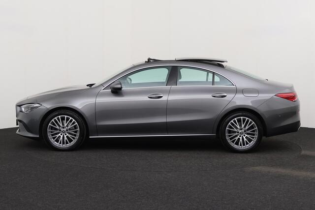 Mercedes-Benz CLA-Klasse 250 e BUS.SOLUTION iA 8G-DCT SEDAN e BUS.SOLUTION iA 8G-DCT + GPS + LEDER + CARPLAY + CAMERA + PDC + CRUISE + OPEN DAK + ALU 18