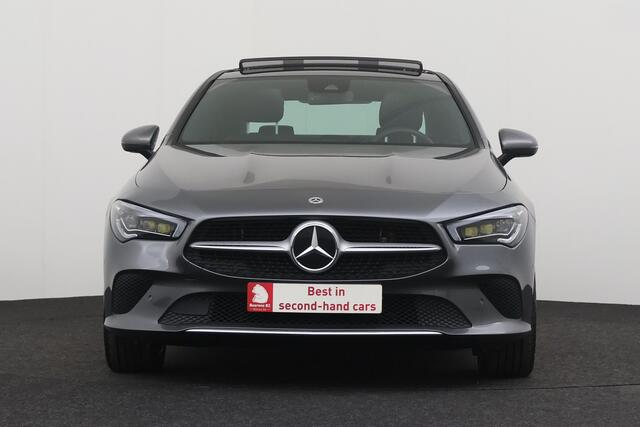 Mercedes-Benz CLA-Klasse 250 e BUS.SOLUTION iA 8G-DCT SEDAN e BUS.SOLUTION iA 8G-DCT + GPS + LEDER + CARPLAY + CAMERA + PDC + CRUISE + OPEN DAK + ALU 18