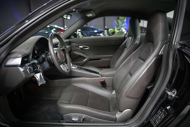 Porsche 911 991 .2 - - 4 3.0 Turbo Coupé PDK