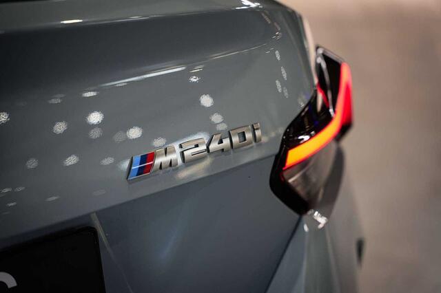 BMW 2-Serie Coup� M240iXAS - M pakket - ACC - X-Drive