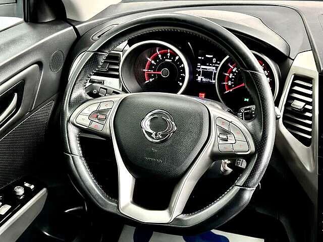 Ssangyong Tivoli 1.6i e-XGi 128cv CRYSTAL CITY
