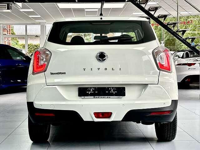Ssangyong Tivoli 1.6i e-XGi 128cv CRYSTAL CITY