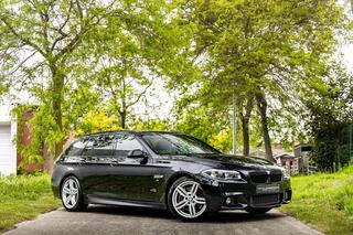 BMW 5-SERIE dA xDrive Touring M Sport * NaviPRO * Camera * HUD