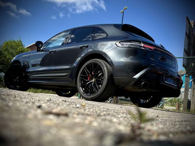 Porsche Macan GTS 2.9 V6 BiTurbo PDK 71446 Euros HTVA 