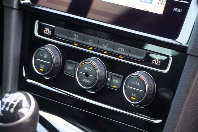 Volkswagen Golf 1.0 TSI R-LINE COCKPIT NAVI DISTRONIC CAM PDC 6d-T